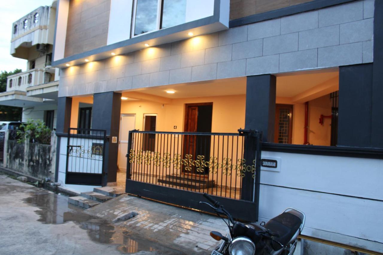 La Villa Pondi Cherie Centertownbeachauroville 퐁디셰리 외부 사진