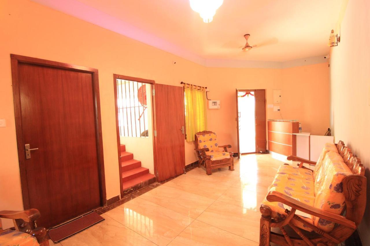 La Villa Pondi Cherie Centertownbeachauroville 퐁디셰리 외부 사진