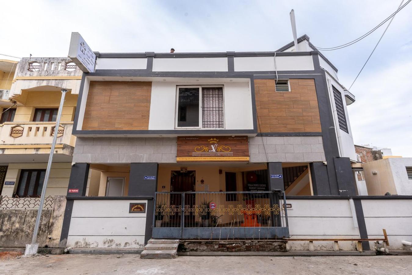 La Villa Pondi Cherie Centertownbeachauroville 퐁디셰리 외부 사진